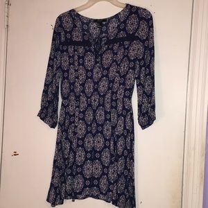 Barley worn vintage dress - look for more pictures